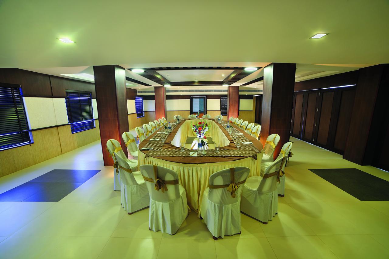 Hotel Zodiac Regency Kollam Exterior foto