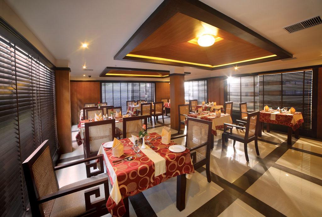 Hotel Zodiac Regency Kollam Exterior foto