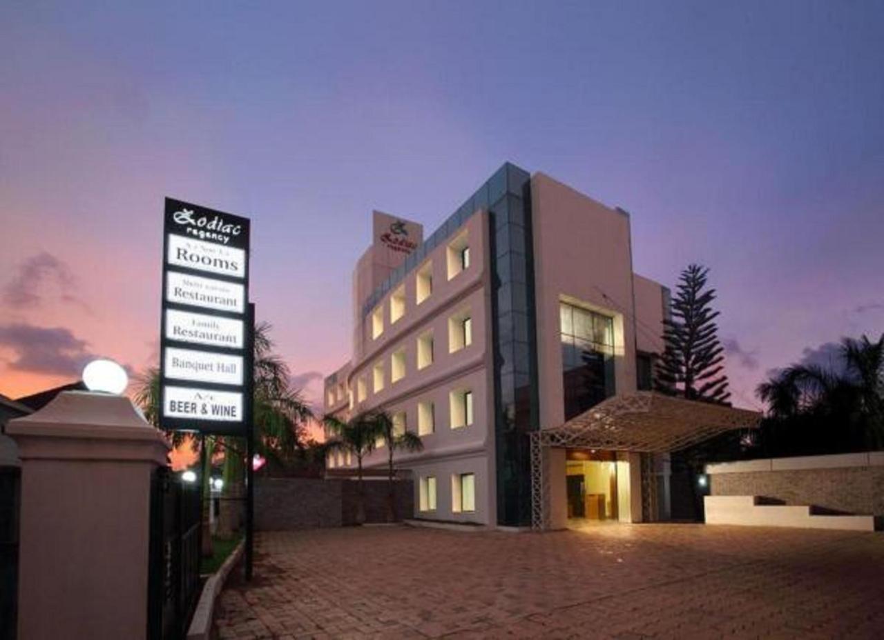 Hotel Zodiac Regency Kollam Exterior foto